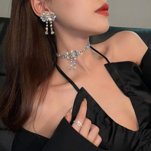 Butterfly necklace earrings artificial crystal diamond bow necklace short tassel earrings high-end collar accessories
