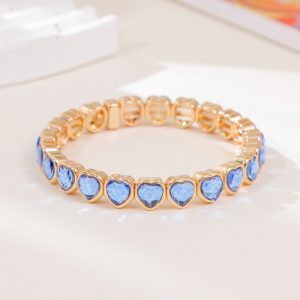 Love alloy diamond bracelet colorful heart-shaped bracelet ladies elastic bracelet fashion jewelry a variety of colors optional