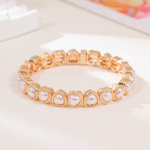 Love alloy diamond bracelet colorful heart-shaped bracelet ladies elastic bracelet fashion jewelry a variety of colors optional