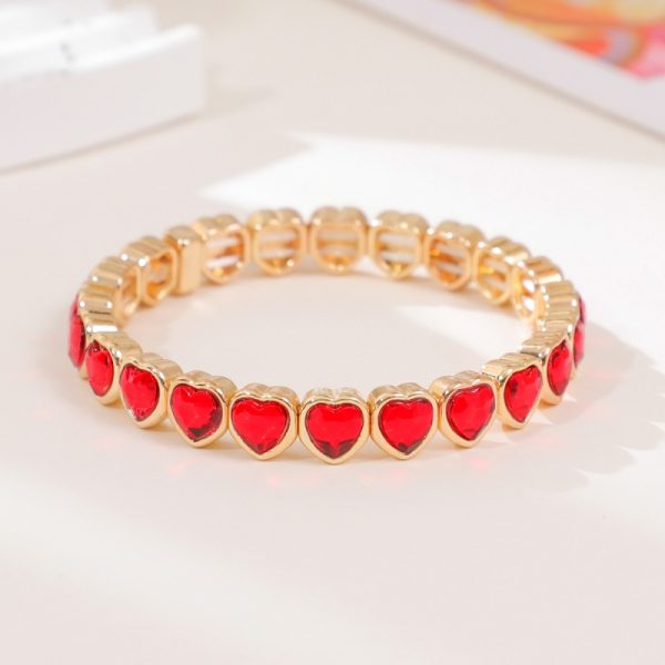 Love alloy diamond bracelet colorful heart-shaped bracelet ladies elastic bracelet fashion jewelry a variety of colors optional