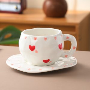 Handmade creative ceramic cup and saucer set Irregular hand-painted love cute mug flower water cup capacity 300ml high temperature firing 34 patterns can be chosen for coffee, tea, cocoa, a variety of hot and cold drinks Free cat claw spoon and cat claw colander