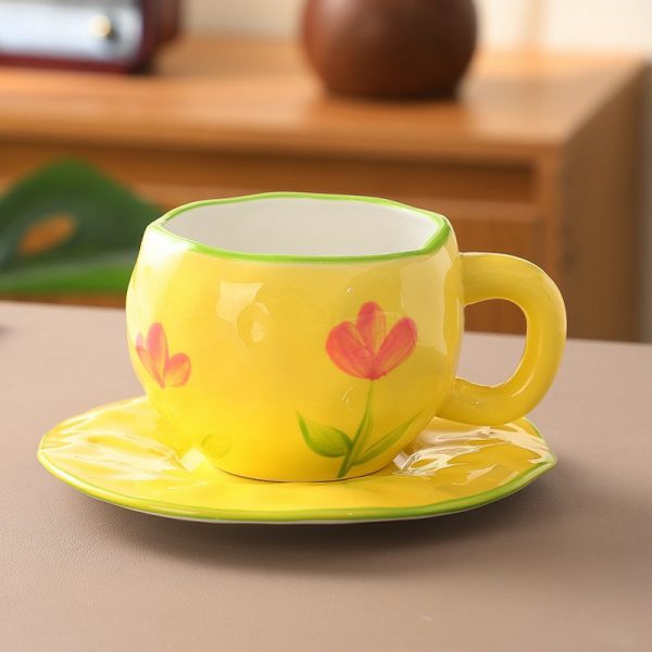 Handmade creative ceramic cup and saucer set Irregular hand-painted love cute mug flower water cup capacity 300ml high temperature firing 34 patterns can be chosen for coffee, tea, cocoa, a variety of hot and cold drinks Free cat claw spoon and cat claw colander