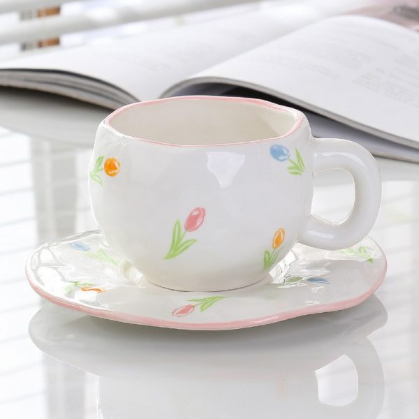 Handmade creative ceramic cup and saucer set Irregular hand-painted love cute mug flower water cup capacity 300ml high temperature firing 34 patterns can be chosen for coffee, tea, cocoa, a variety of hot and cold drinks Free cat claw spoon and cat claw colander