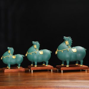 4-Yesokmarket-Colorful ceramic horse ornaments-Main picture